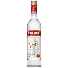 Stolichnaya Vodka Applik Flavour